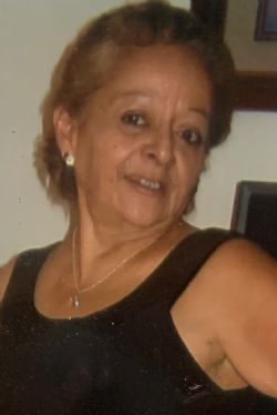 Manuella&nbsp;Salinas